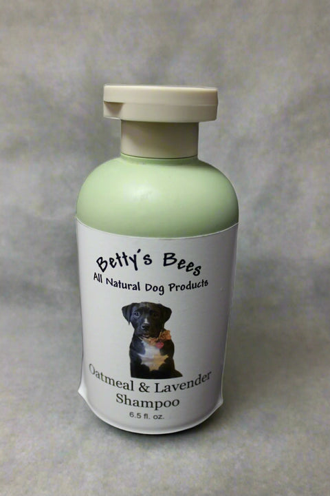 Oatmeal & Lavender Dog Shampoo by Betty's Bees Pet Care