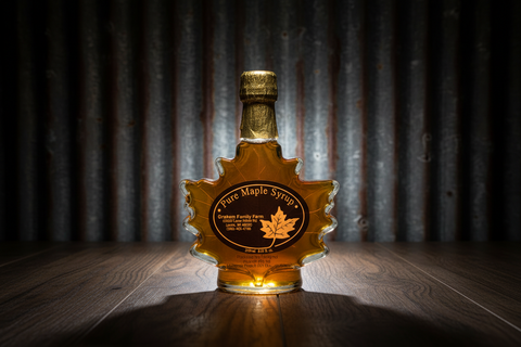 8.45 Fluid oz Large Glass Leaf Pure Maple Syrup - Amber