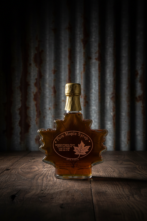 8.45 Fluid oz Large Glass Leaf Pure Maple Syrup - Amber