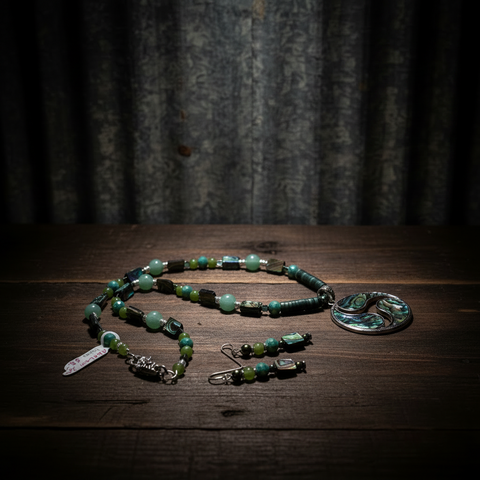 Outrageously Millie Abalone Trishell Pendant Jewelry Set