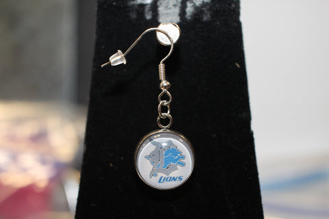 Handmade Detroit Lions English "D" Logo Earrings with Silver-Tone Finish