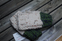 Load image into Gallery viewer, Cream &amp; Dark Green Fingerless Mitts Size OSFA Acrylic Knitted Gloves
