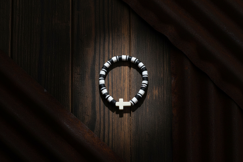 Cross Charm Bracelet w/ Black & White Disc Beads by Beaded Beauties