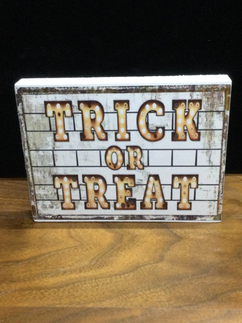 Trick or Treat Wood Sign 6" x 4" by Ravaged Barn