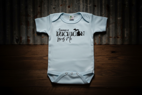 Blue 12-18 mths Someone in Michigan Baby Onesie from Center Road Studio