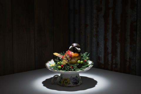 Vintage Teacup Bird Nest Arrangement – Red Brick Wreaths