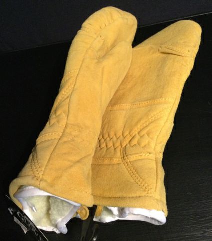 Men's Medium Yellow Deerskin Mittens by The Gloved Ox