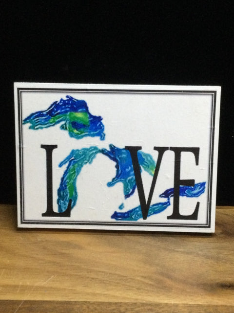 Michigan Love Wood Sign 6" x 4" by Ravaged Barn