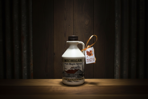 32 fl. Ounces (946 ml) US Grade A Pure Michigan Amber Maple Syrup