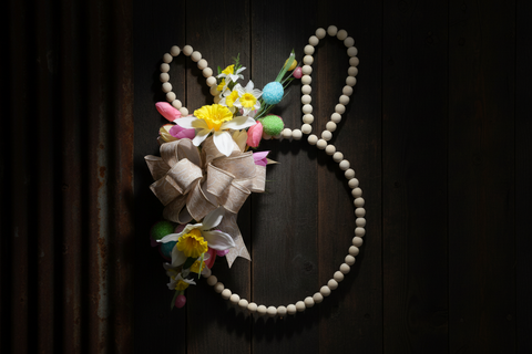 Easter Bunny Beaded Wreath – Red Brick Wreaths