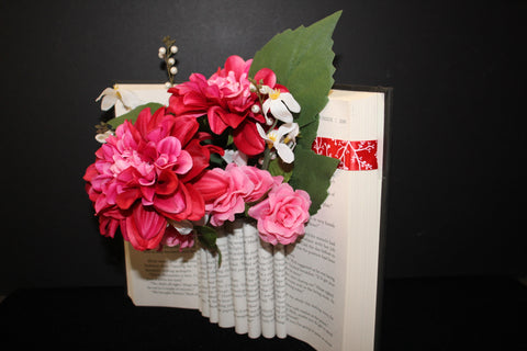 Red Brick Wreaths Blushing Blooms Book Bouquet