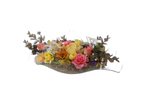 Red Brick Wreaths – Floral Glass Centerpiece