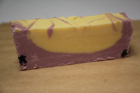 1/4 Pound Lemon Blueberry Swirl Armada Fudge