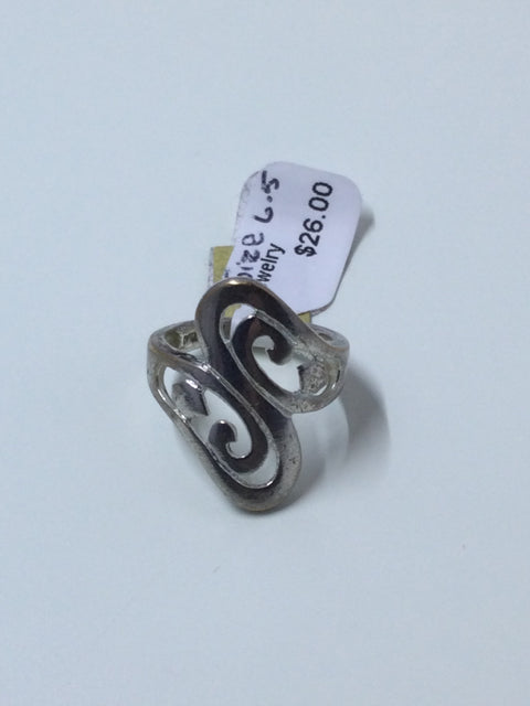 Vintage Swirl Sterling Ring by Vintage Deals