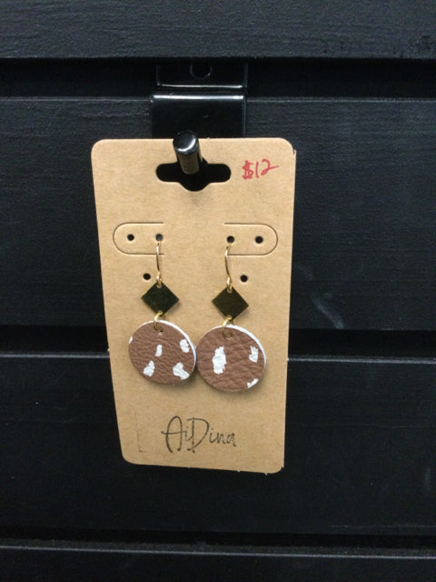 Brown and White Circle Earrings by Ai Dina